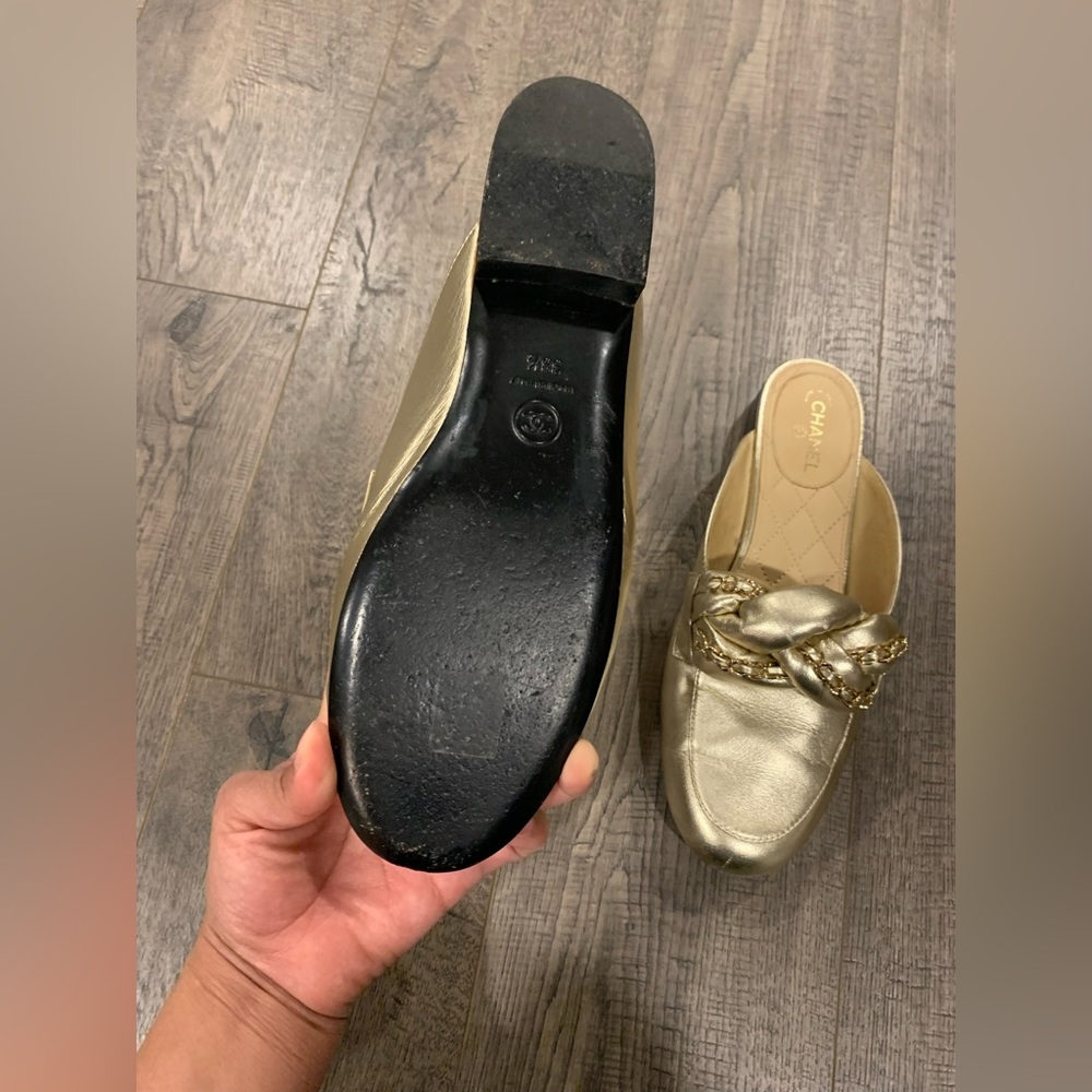 Chanel Metallic gold Leather Braided Chain Mule - Picture 10 of 11